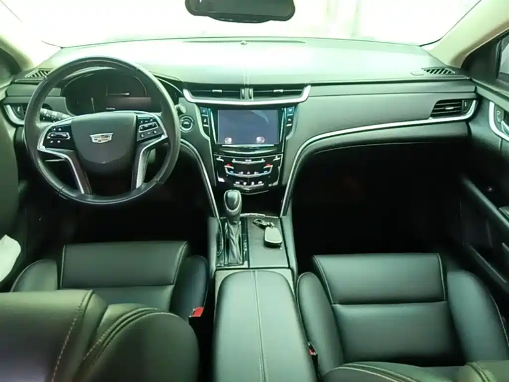 Cadillac XTS 2018 — фото 10