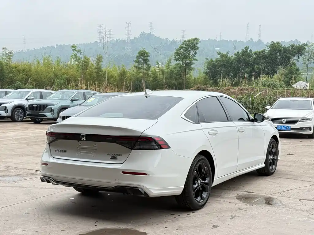 Honda Accord 2026 — фото 10