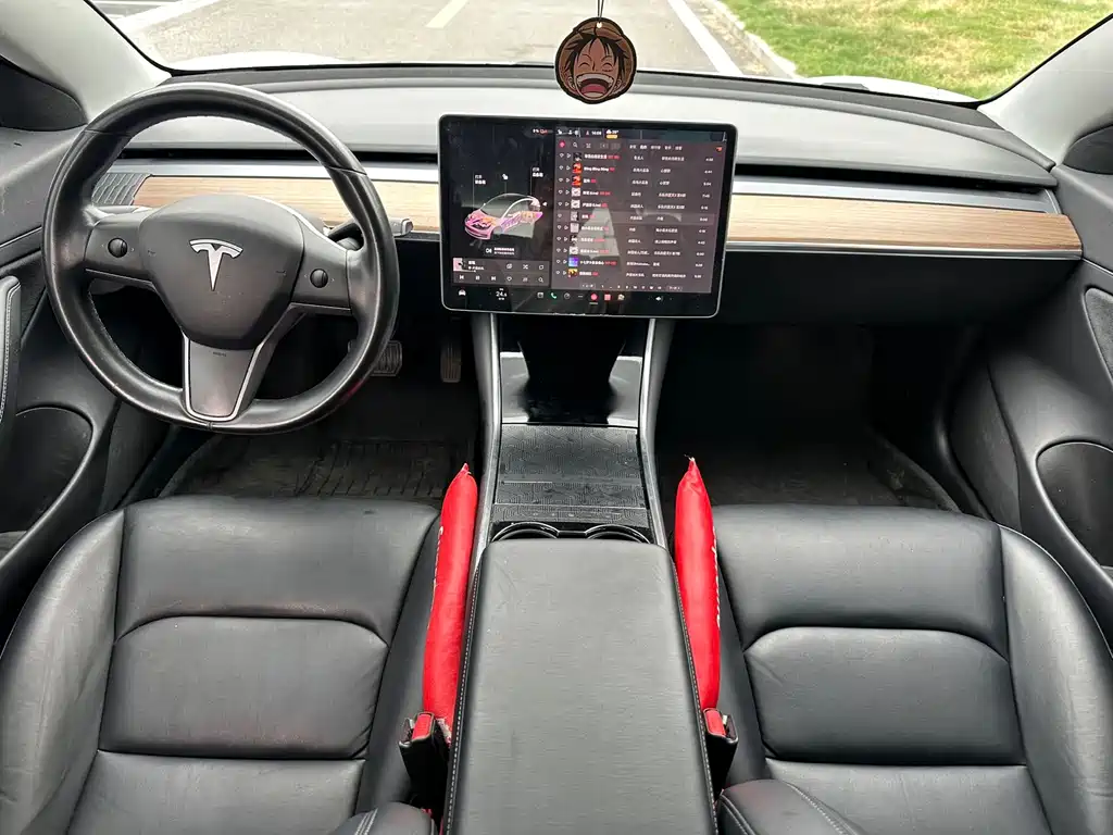 Tesla Model 3 2019 — фото 14