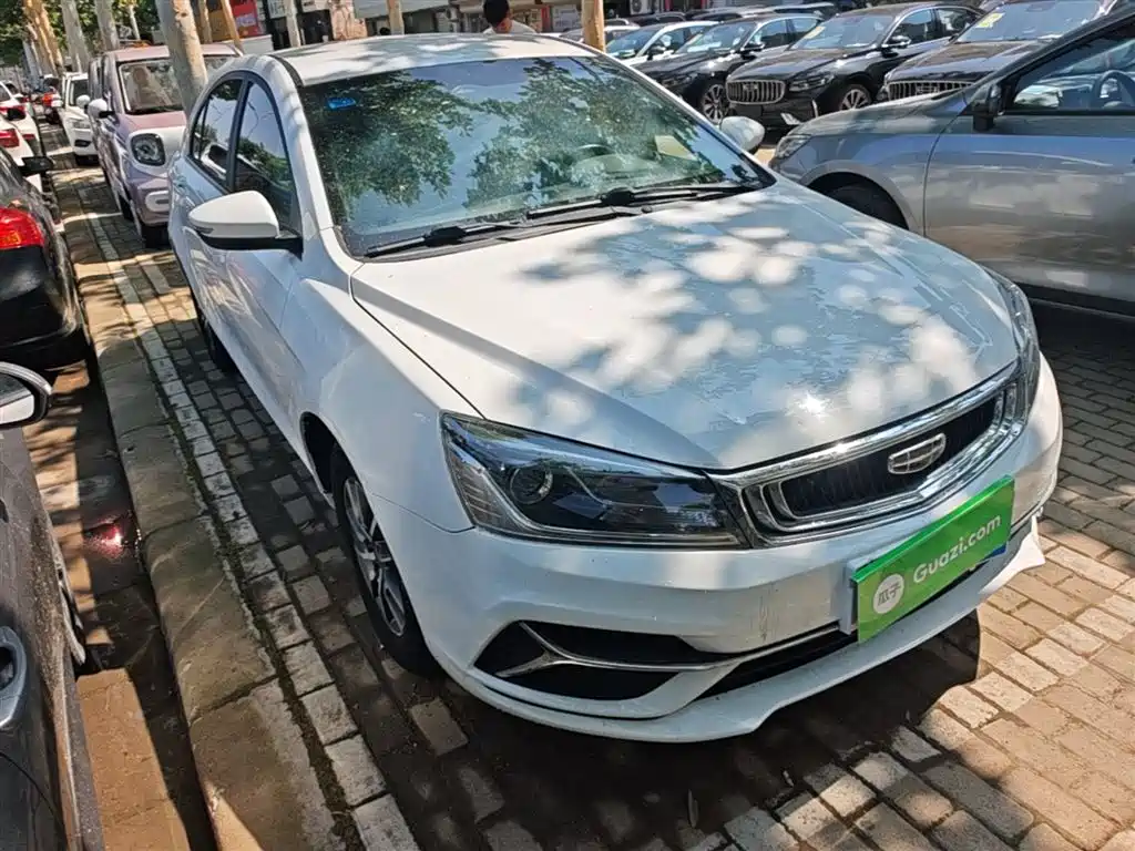 Geely Emgrand 2020 — фото 4