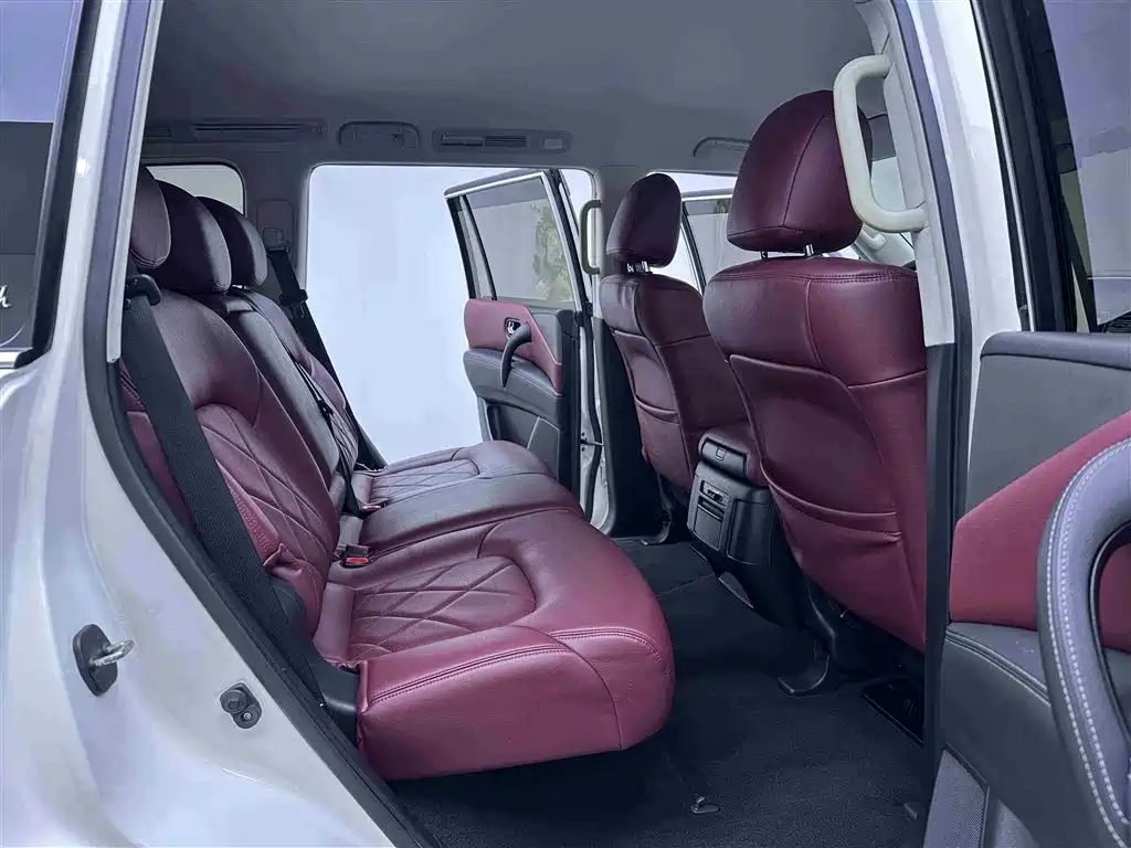Nissan Patrol 2019 — фото 11