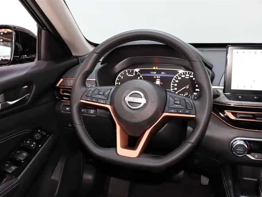 Nissan Teana 2024 — фото 13