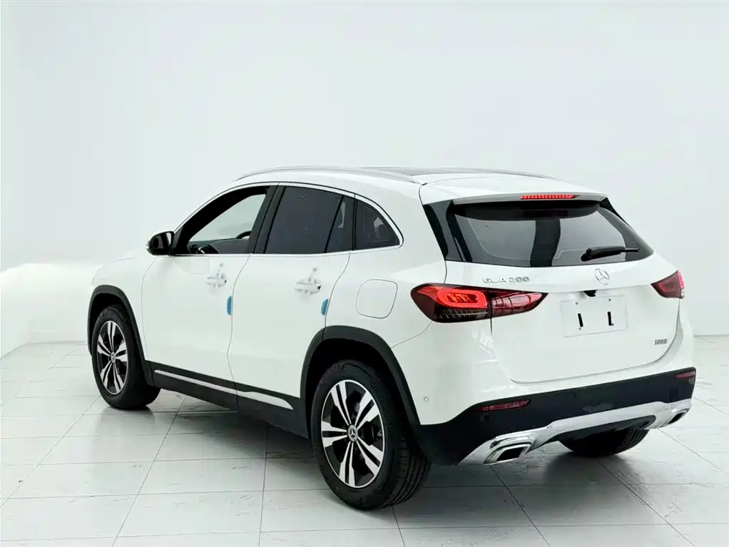 Mercedes-Benz GLA 2021 — фото 10