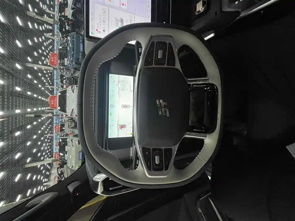 Jetour Traveller C-DM 2024 — фото 12