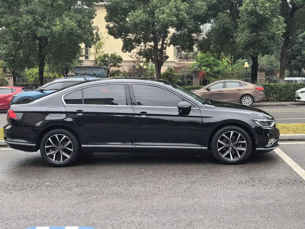 Volkswagen Magotan 2022