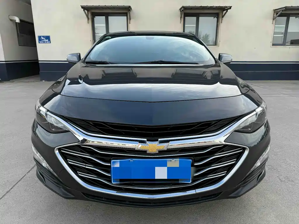 Chevrolet Malibu XL 2022 — фото 2