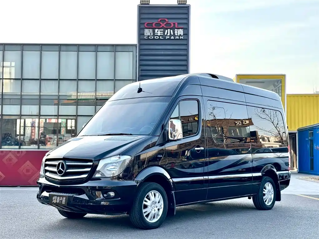 Mercedes-Benz Sprinter 2017 — фото 1