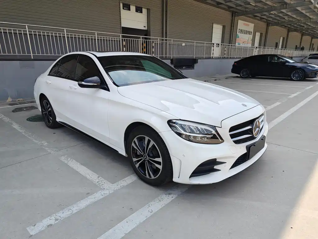 Mercedes-Benz C-Class 2019