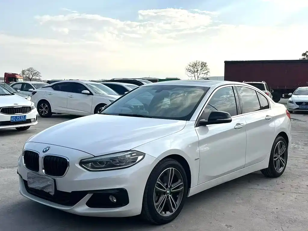 BMW 1 Series 2018