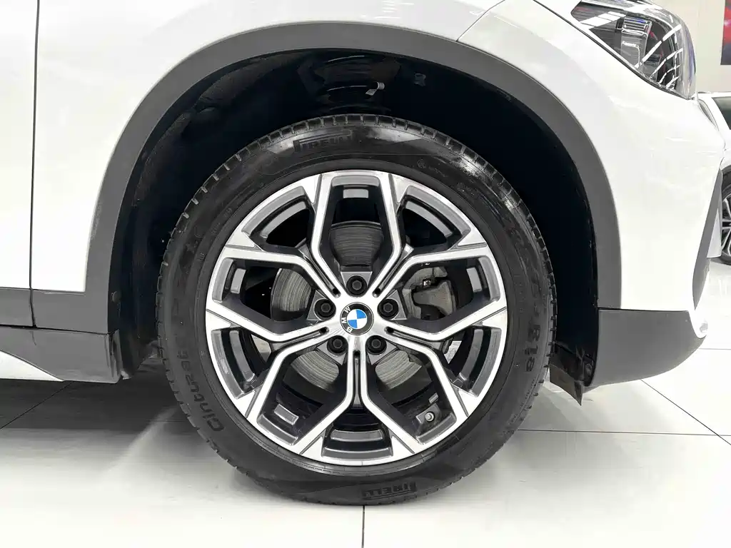 BMW X1 2022 — фото 12