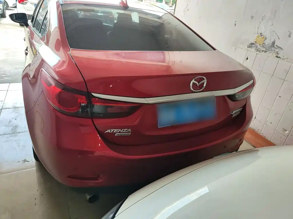 Mazda Atenza 2015