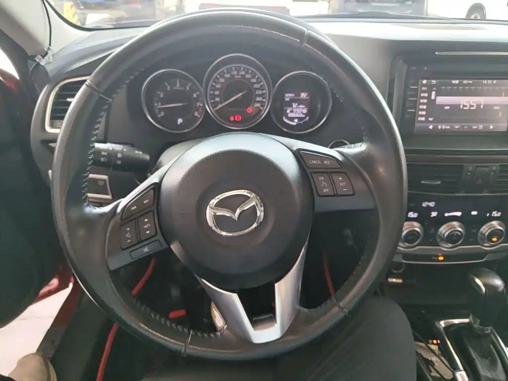 Mazda Atenza 2015 — фото 11