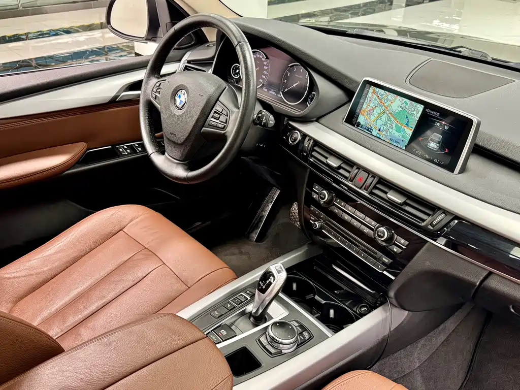 BMW X5 2018 — фото 15