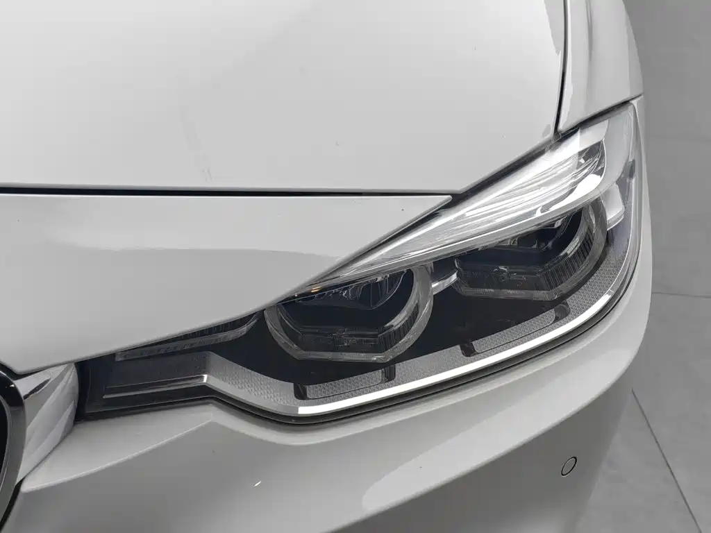 BMW 3 Series 2017