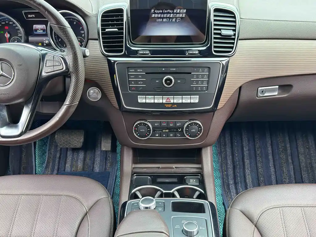 Mercedes-Benz GLE 2019 — фото 9