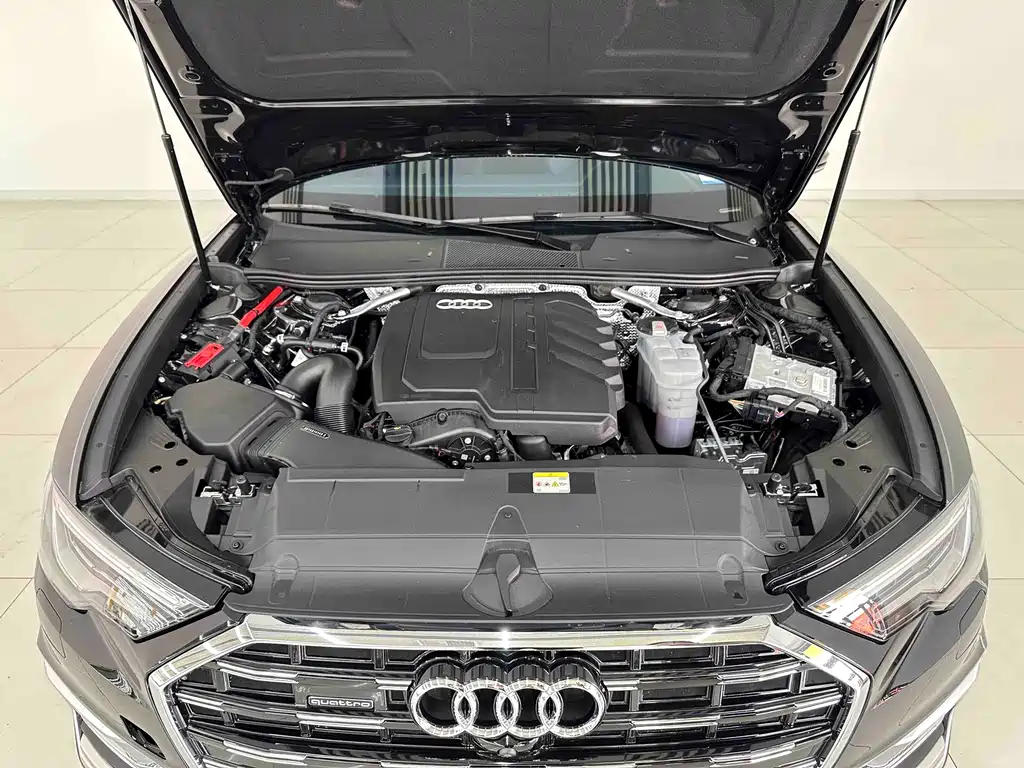 Audi A6L 2025