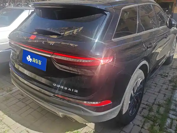 Lincoln Corsair 2021