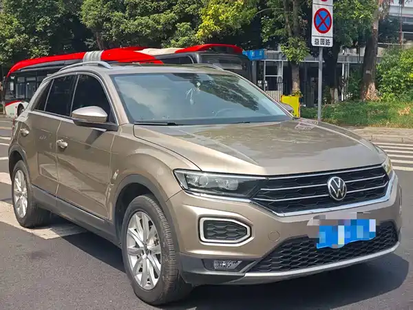 Volkswagen T-Roc 2023
