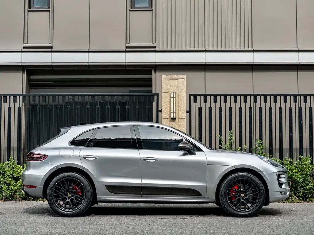 Porsche Macan 2016 — фото 3