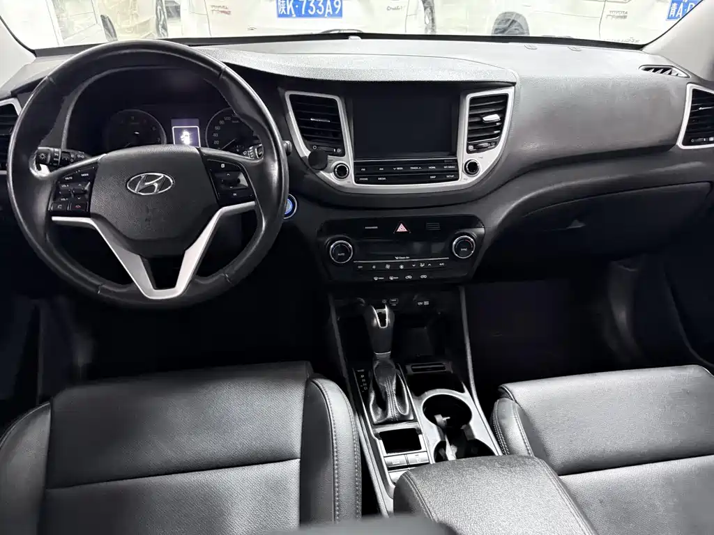 Hyundai Tucson 2016 — фото 11