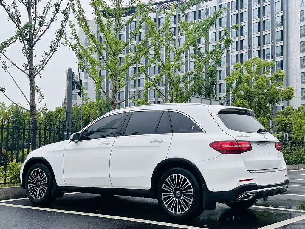 Mercedes-Benz GLC 2019 — фото 9