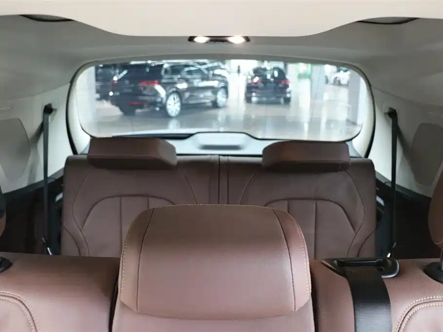 BMW X7 2021 — фото 20