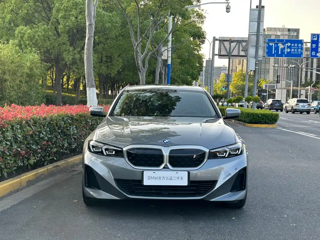 BMW i3 2022 — фото 3
