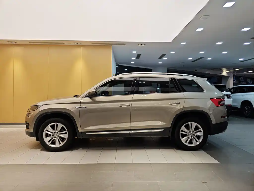 Skoda Kodiaq 2017 — фото 7