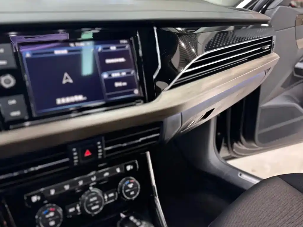 Volkswagen Passat 2020 — фото 13