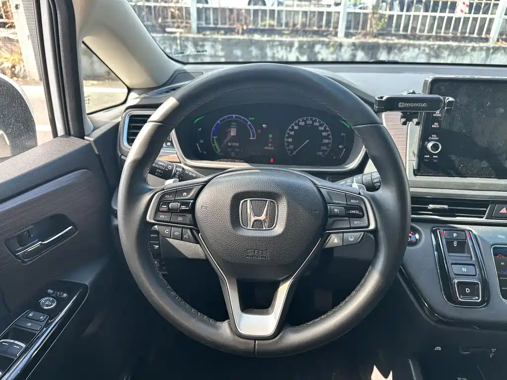 Honda Odyssey 2025 — фото 12