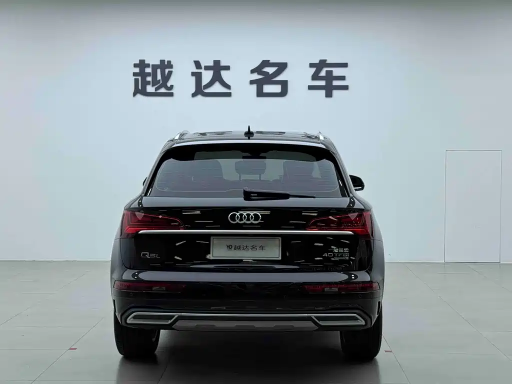 Audi Q5L 2021 — фото 20