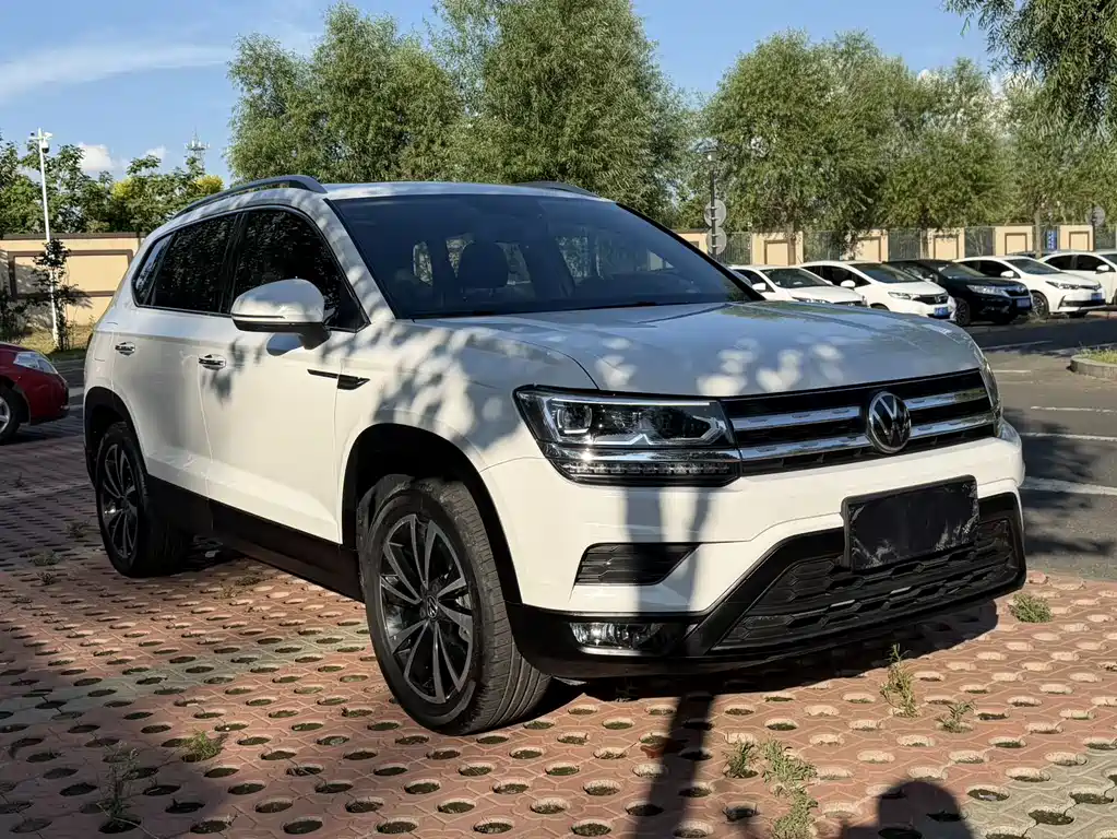 Volkswagen Tharu 2022