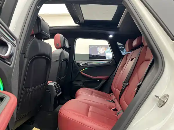 Porsche Macan 2019