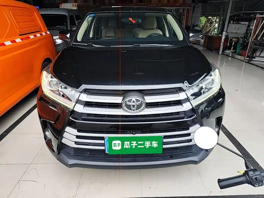 Toyota Highlander 2019 — фото 3