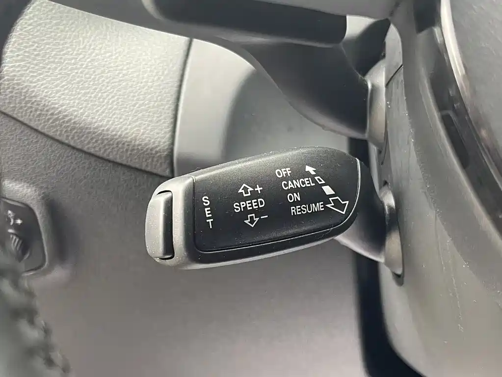 Audi Q5 2015 — фото 27