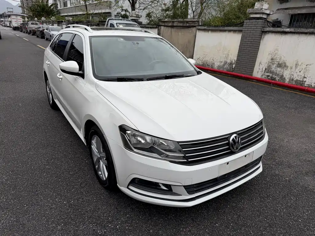 Volkswagen Gran Lavida 2018 — фото 2