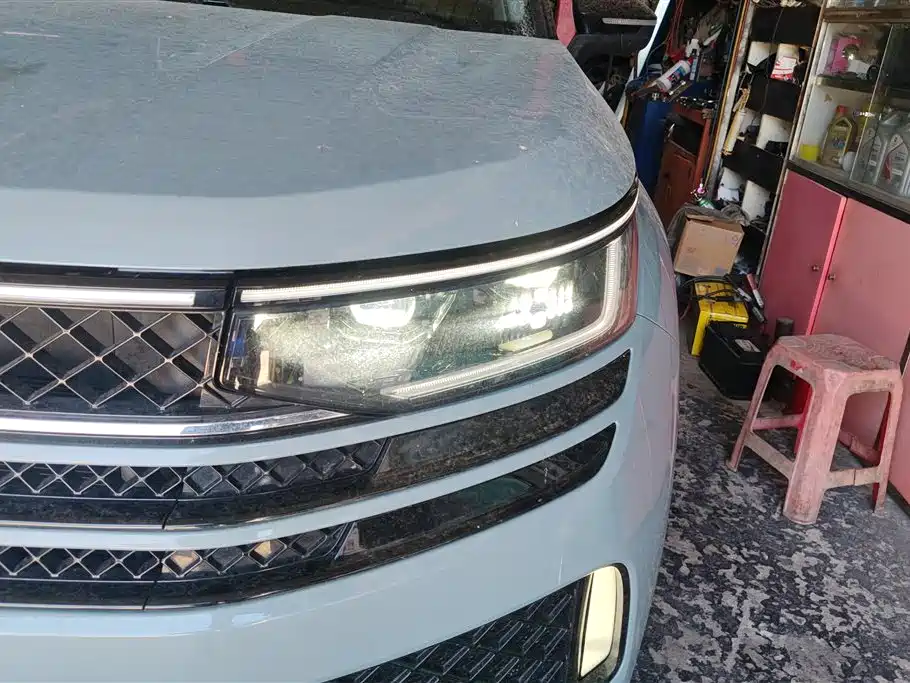 Volkswagen Tavendor 2023