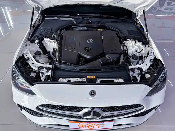 Mercedes-Benz C-Class 2021