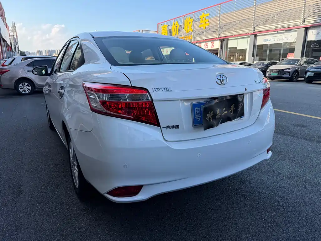 Toyota Vios 2016 — фото 8