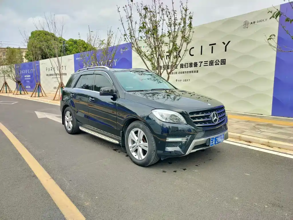 Mercedes-Benz M-Class 2015