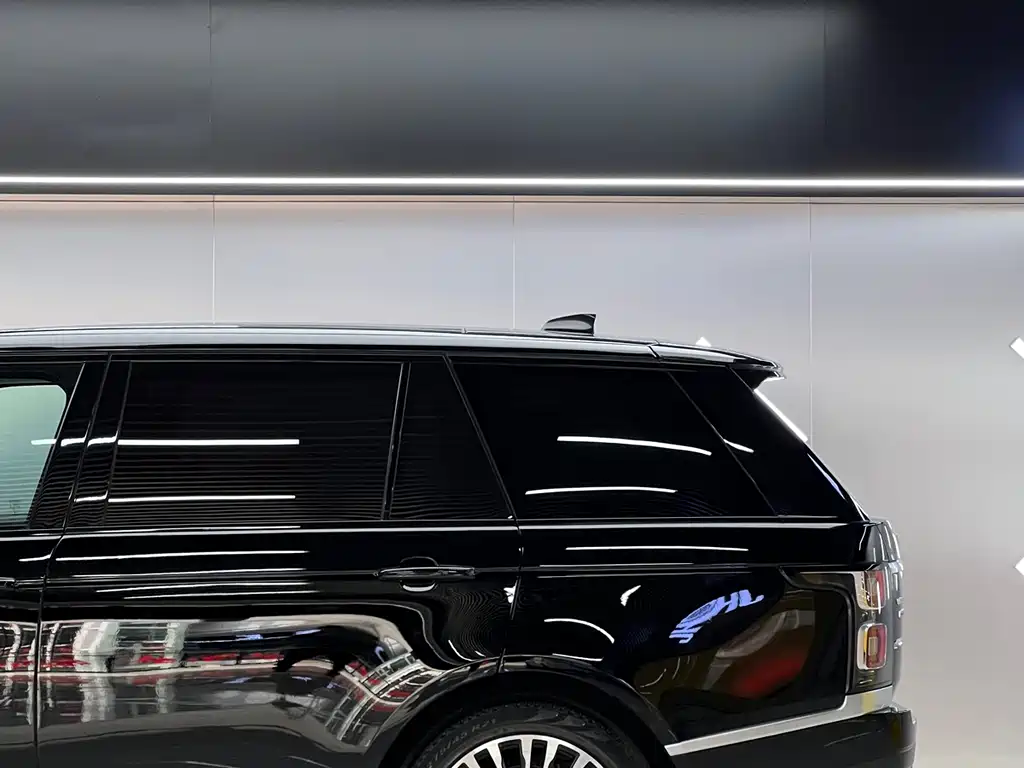 Land Rover Range Rover 2019 — фото 29