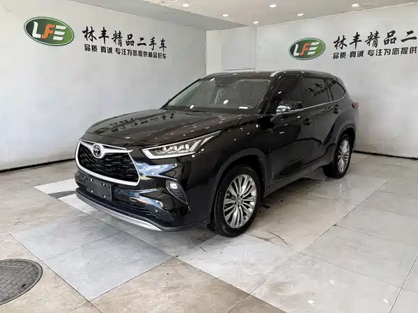 Toyota Highlander 2024