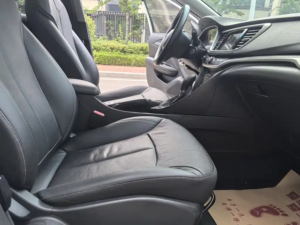 Buick Excelle 2019 — фото 10