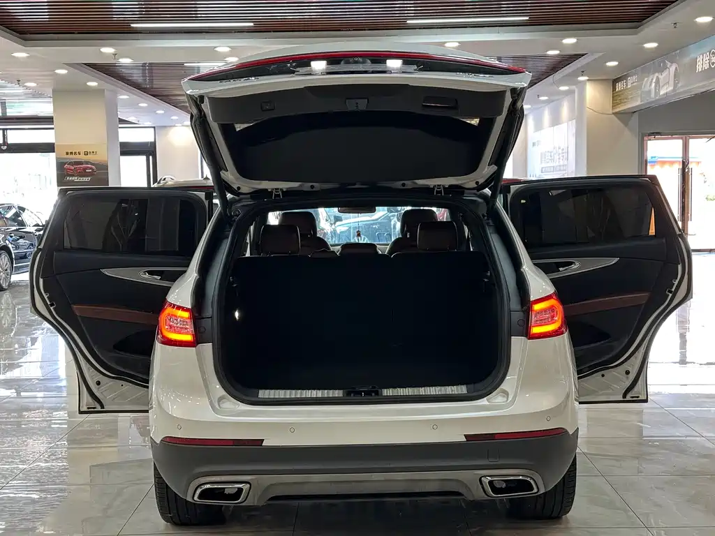 Lincoln MKX 2016 — фото 10