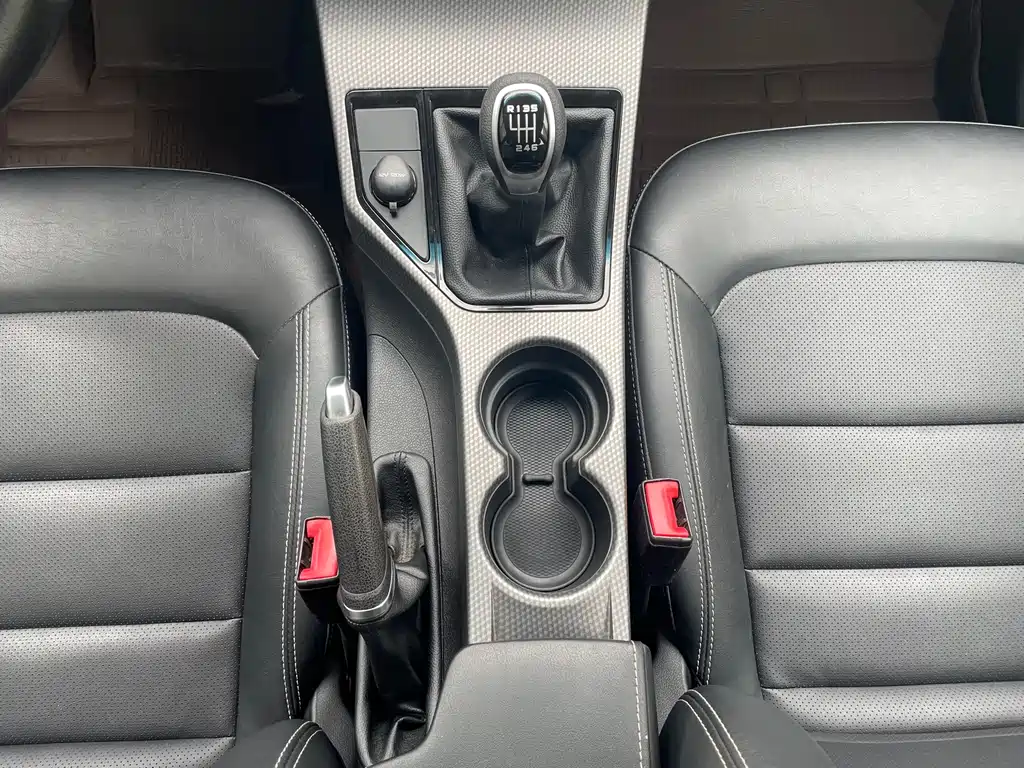 Geely Emgrand GS 2018 — фото 10