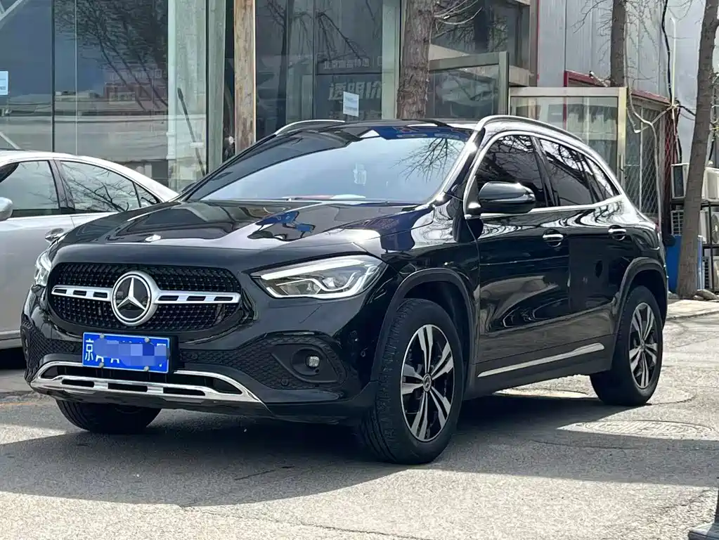 Mercedes-Benz GLA 2021 — фото 1