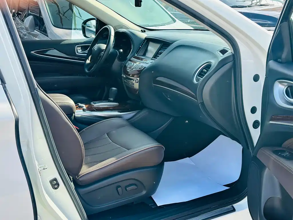 Infiniti JX 2014 — фото 25