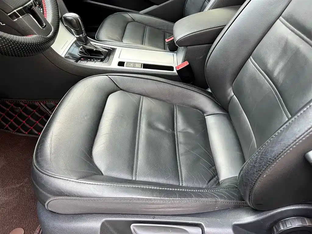 Volkswagen Passat 2015 — фото 10