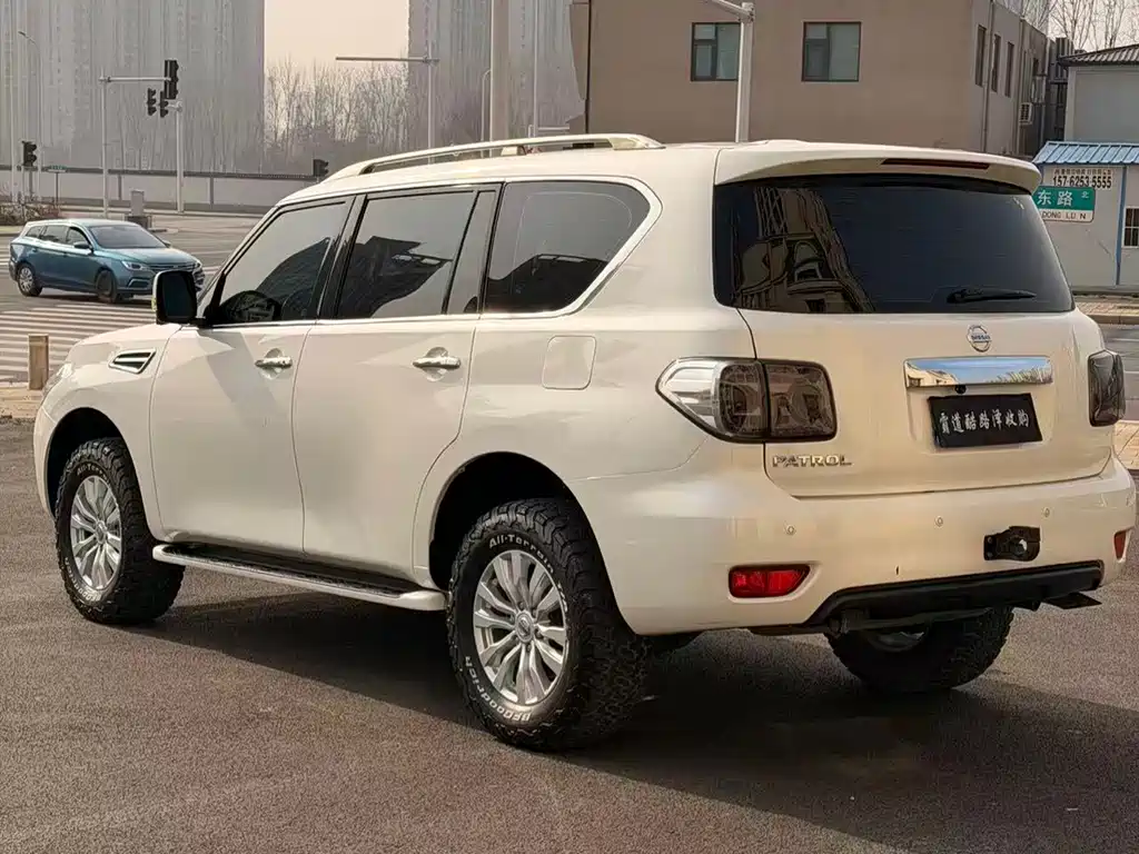 Nissan Patrol 2020 — фото 8