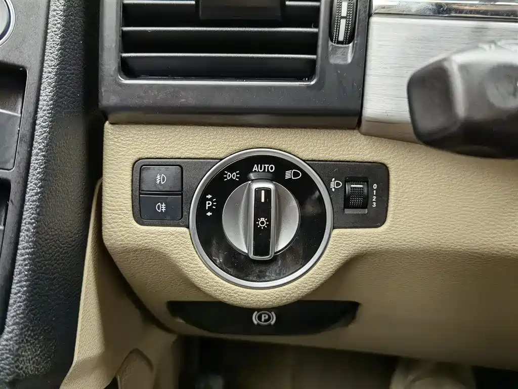 Mercedes-Benz GLK-Class 2012 — фото 21